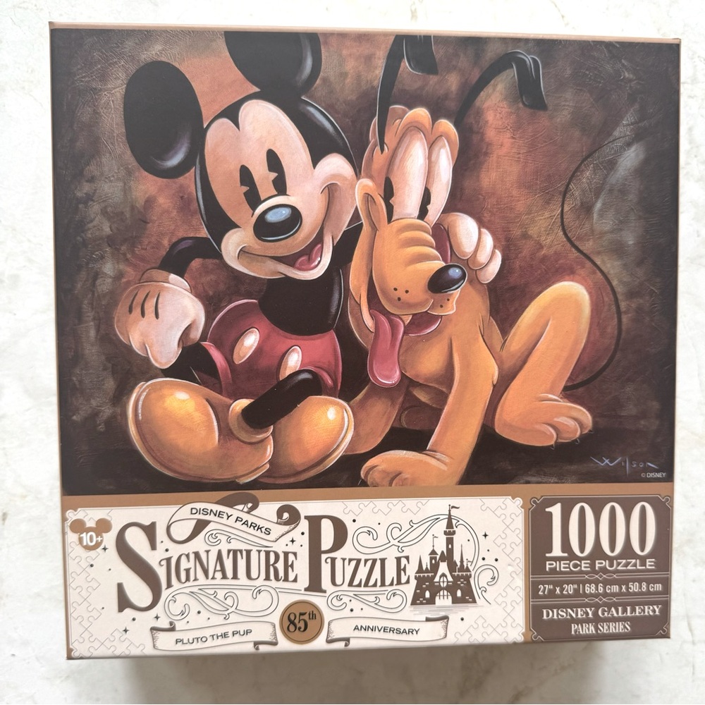 Disney Park Signature Puzzle Mickey Mouse and Pluto 85th Anniversary 1000pcs